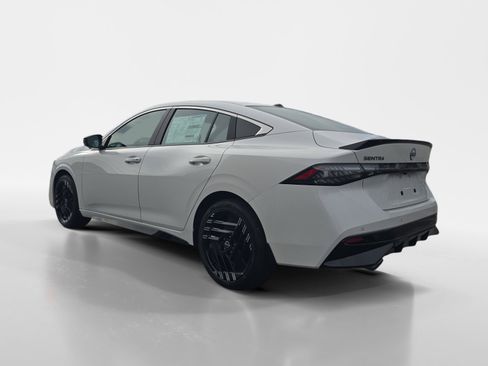 New 2026 Nissan Sentra SR image 3