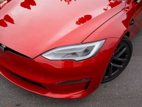 Used 2021 Tesla Model S Plaid image 3