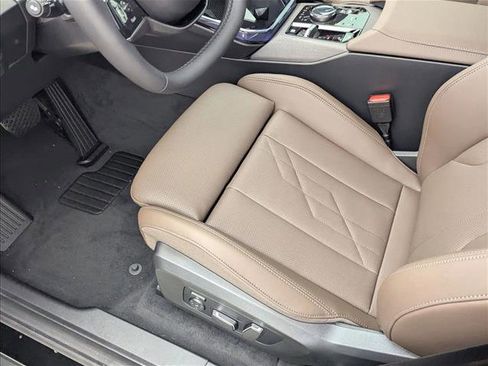 Used 2026 BMW X3 xDrive30 w/ Convenience Package image 4