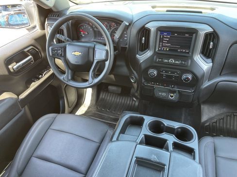 Certified 2025 Chevrolet Silverado 1500 W/T w/ WT Value Package AWD/4WD image 15