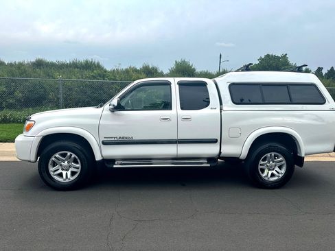 Used 2005 Toyota Tundra SR5 image 2