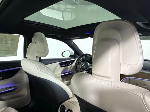 Used 2023 Mercedes-Benz C 300 Sedan image 28