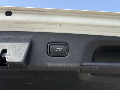 Used 2021 Hyundai Palisade SEL w/ Convenience Package image 17