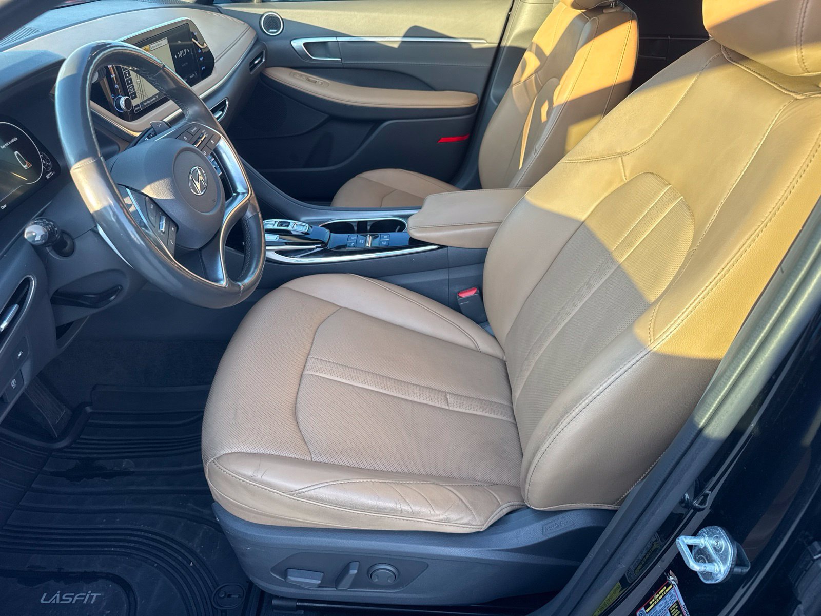 Used 2020 Hyundai Sonata Limited FWD image 17