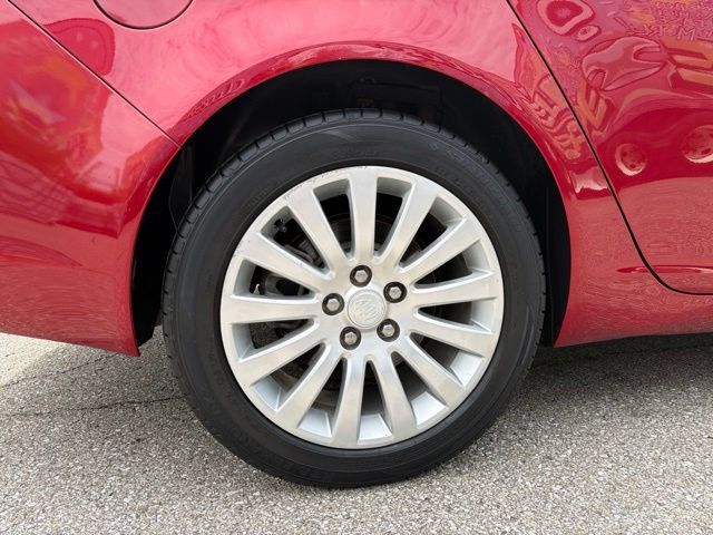 Used 2012 Buick Regal Premium FWD image 33
