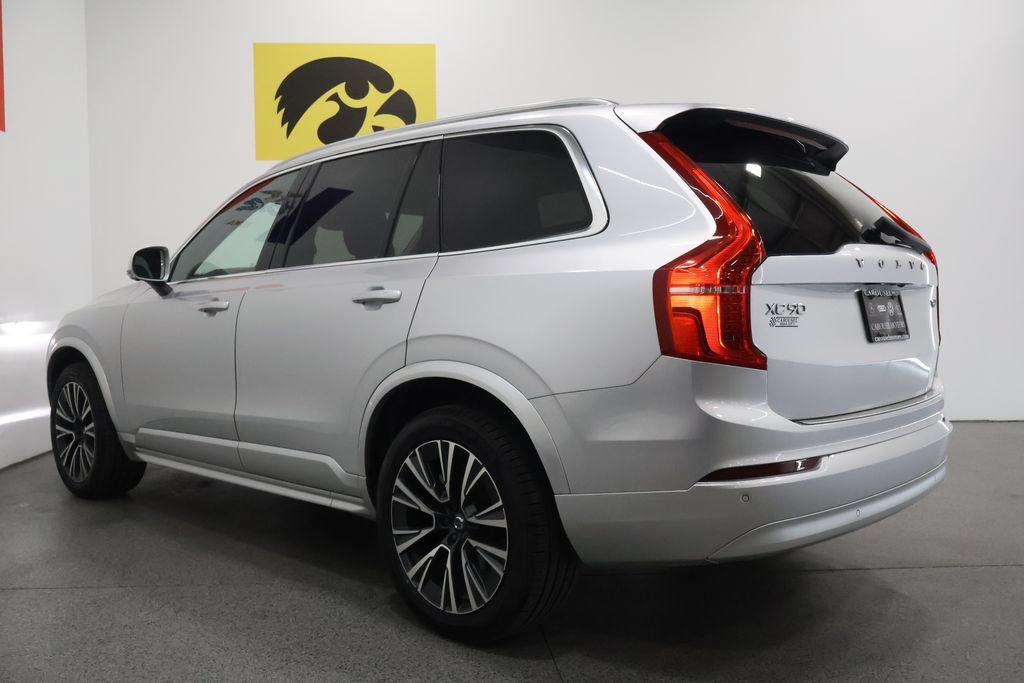 Used 2022 Volvo XC90 T6 Momentum w/ Advanced Package AWD/4WD image 9