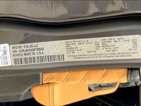 New 2025 Jeep Grand Cherokee L Summit w/ MOPAR Finishing Package image 18