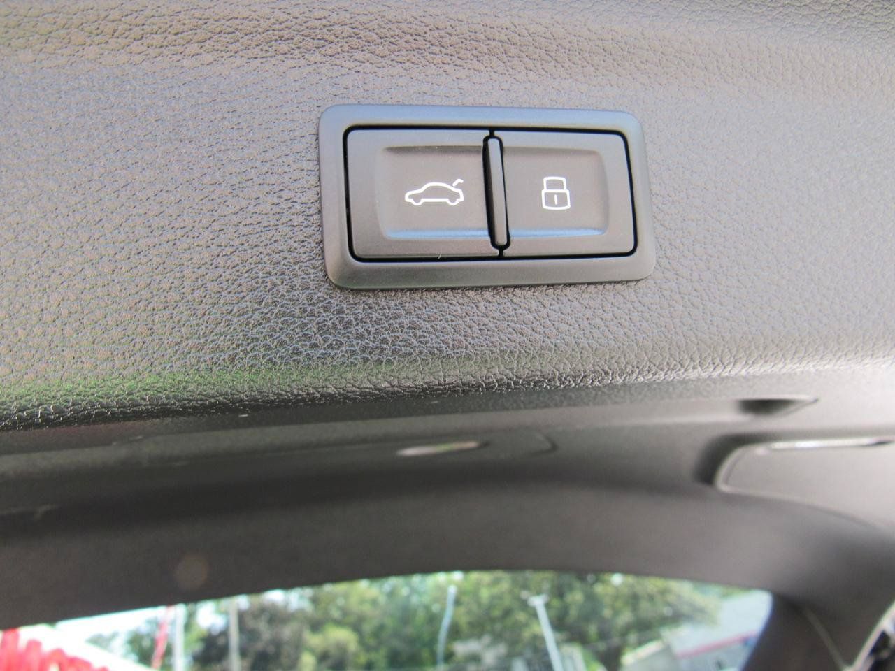 Used 2021 Audi Q3 2.0T Premium Plus w/ Premium Plus Package AWD/4WD image 40