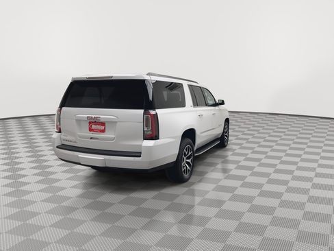 Used 2020 GMC Yukon XL SLT AWD/4WD image 45