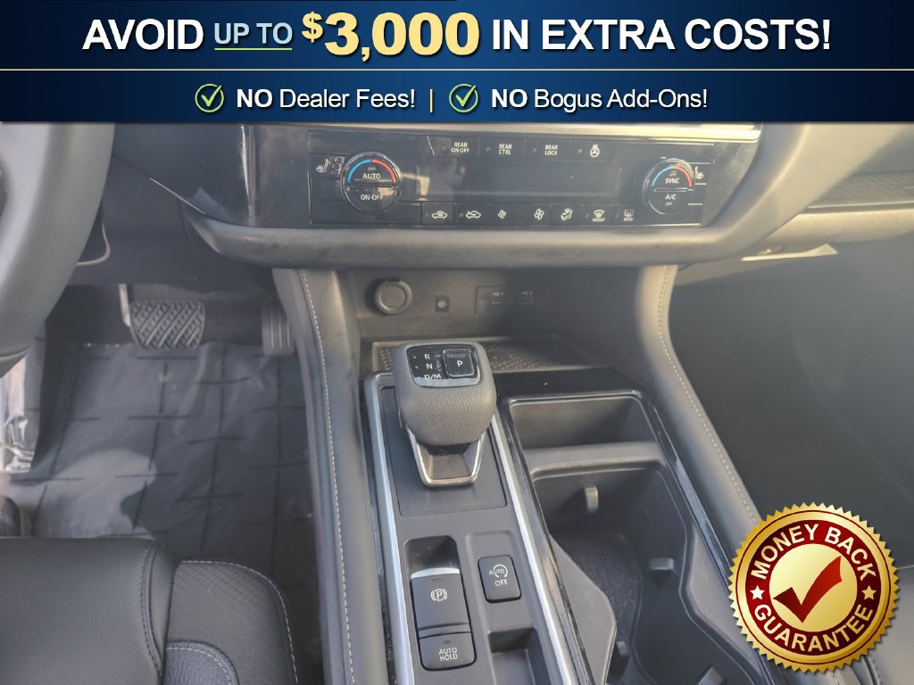 Used 2023 Nissan Pathfinder SL w/ Black Appearance Package FWD image 20