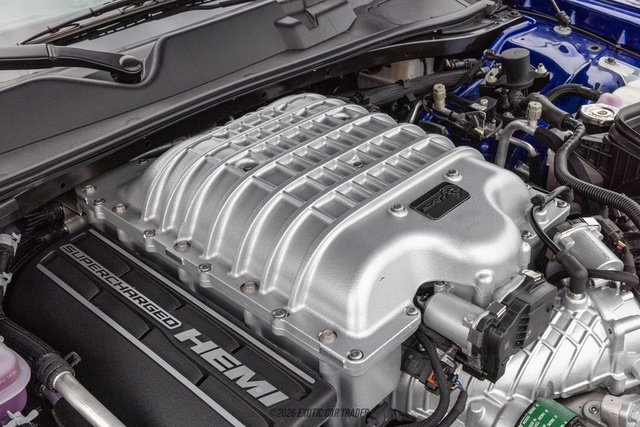 Used 2022 Dodge Challenger SRT Hellcat RWD image 18