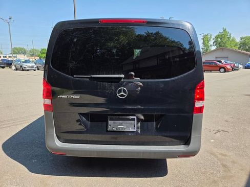 Used 2020 Mercedes-Benz Metris Passenger image 5