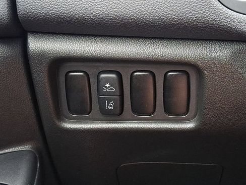 Used 2025 Mitsubishi Outlander Sport ES AWD/4WD image 23