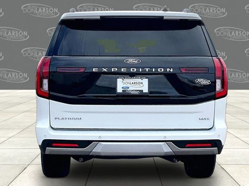 New 2026 Ford Expedition Max Platinum w/ Platinum Ultimate Package AWD/4WD image 4