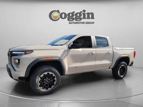 New 2026 GMC Canyon AT4 w/ Technology Plus Package image 2