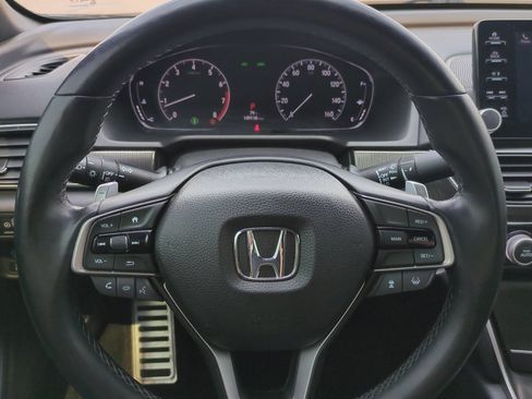 Used 2018 Honda Accord Sport image 34