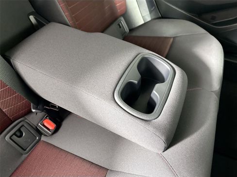 Certified 2024 Toyota Corolla SE image 39