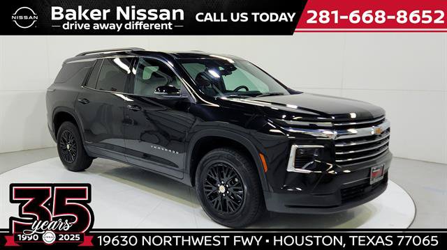 Used 2026 Chevrolet Traverse LT AWD/4WD image 1