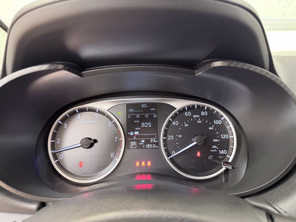 Used 2025 Nissan Versa S w/ Trunk Package FWD image 40