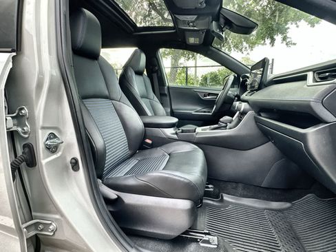 Used 2023 Toyota RAV4 XSE image 9