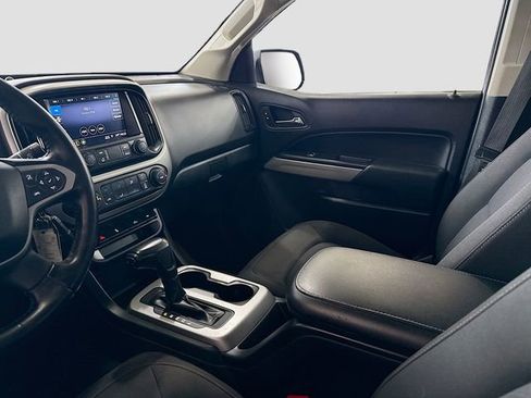 Used 2019 Chevrolet Colorado LT w/ LT Convenience Package image 22
