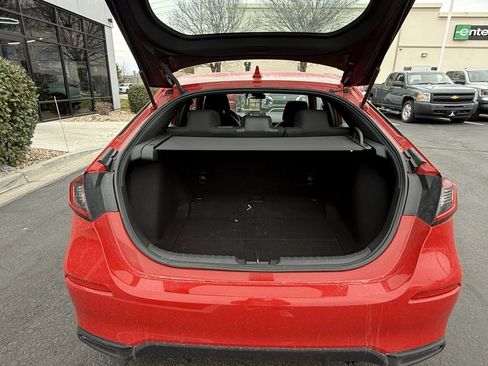 Used 2022 Honda Civic Sport image 25