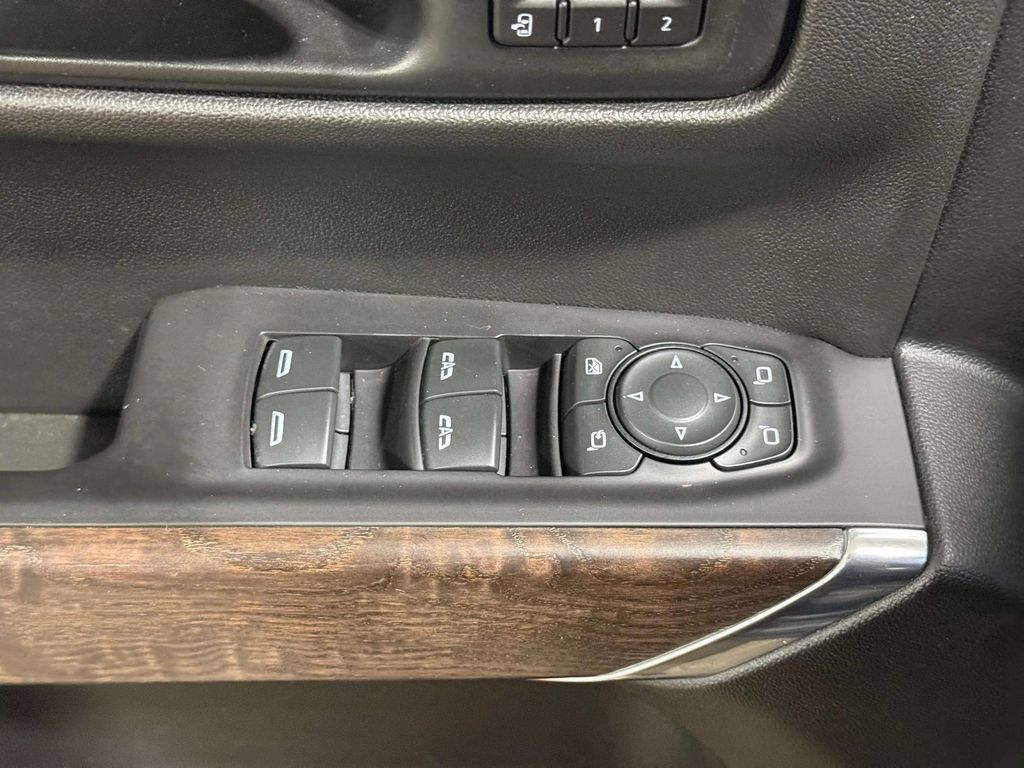 Used 2020 GMC Sierra 1500 Denali w/ Denali Ultimate Package AWD/4WD image 20