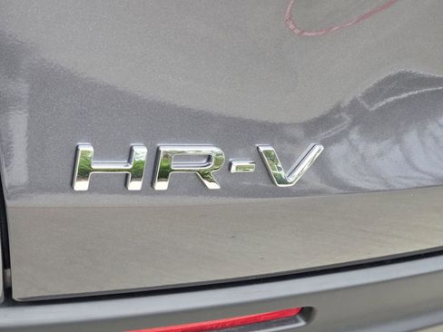 Certified 2026 Honda HR-V LX image 11