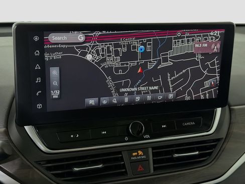 Used 2023 Nissan Altima 2.5 SL FWD image 19