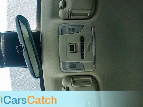 Used 2020 Toyota Corolla LE FWD image 18