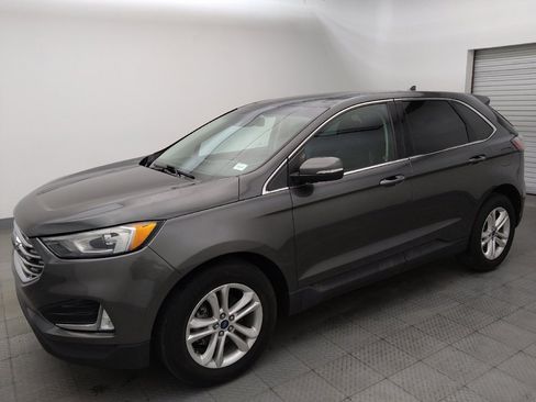 Used 2019 Ford Edge SEL w/ Equipment Group 201A FWD image 2