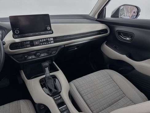 Certified 2023 Honda HR-V LX image 21