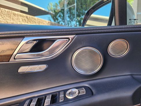 Used 2021 Genesis GV80 3.5T Advanced + image 23