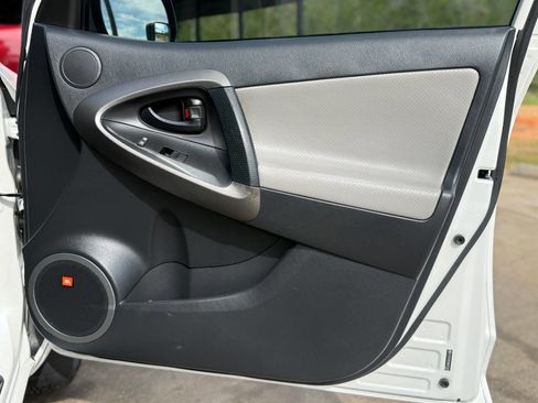 Used 2011 Toyota RAV4 Limited w/ Limited Extra Value Pkg image 21