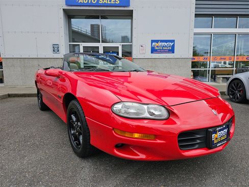 Used 2000 Chevrolet Camaro Z28 image 3
