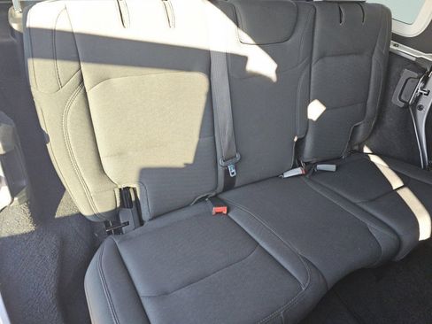 Used 2020 Jeep Wrangler Unlimited Sport image 24