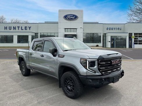 Used 2023 GMC Sierra 1500 AT4X image 3