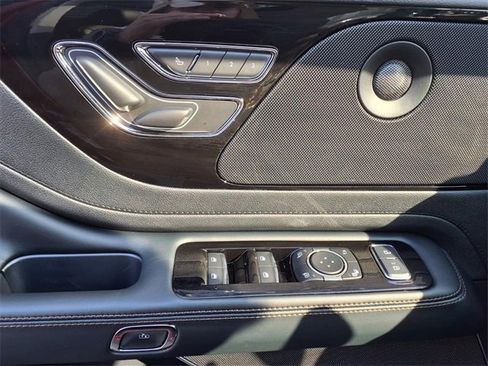 New 2025 Lincoln Aviator Premiere w/ Equipment Group 101A image 9