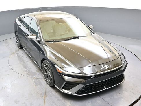 Certified 2025 Hyundai Elantra N Line image 43