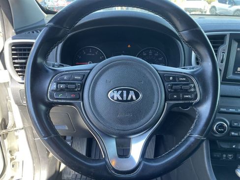 Used 2017 Kia Sportage EX AWD/4WD image 16