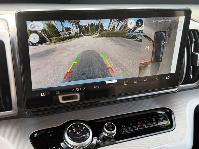 New 2027 Ford Expedition Active RWD image 27