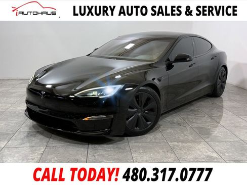 Used 2024 Tesla Model S Plaid image 1