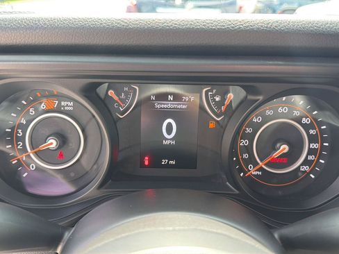 Used 2026 Jeep Wrangler Sport AWD/4WD image 38