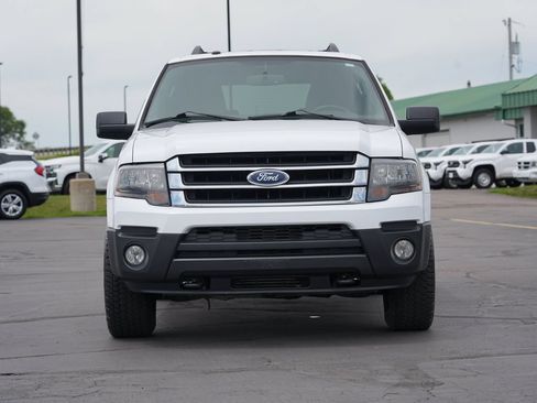 Used 2017 Ford Expedition XL w/ Equipment Group 101A AWD/4WD image 8