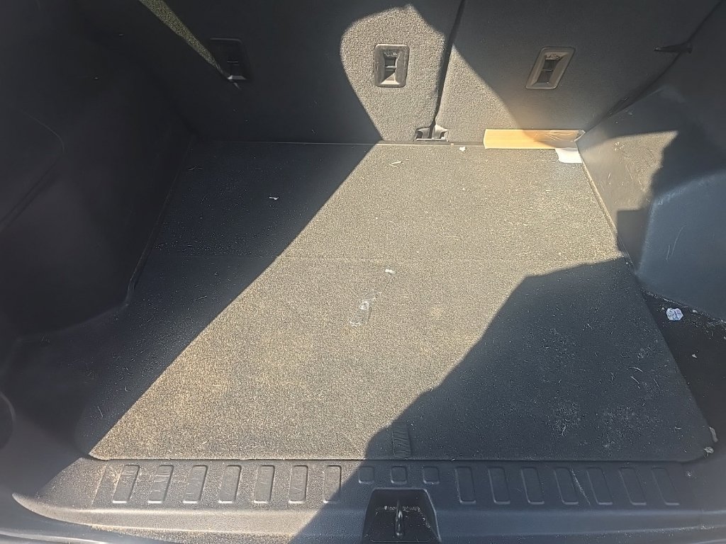 Used 2019 Chevrolet Equinox LT FWD image 10