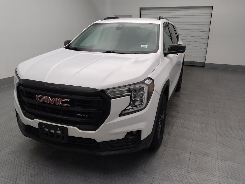Used 2023 GMC Terrain AT4 AWD/4WD image 15