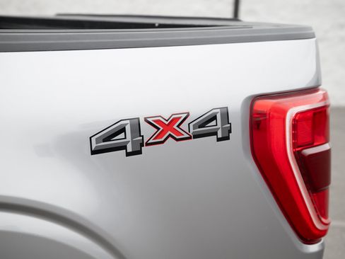 Used 2023 Ford F150 XLT image 13