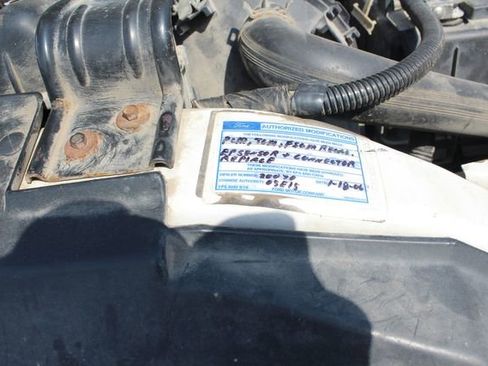 Used 2004 Ford F350 XL image 20