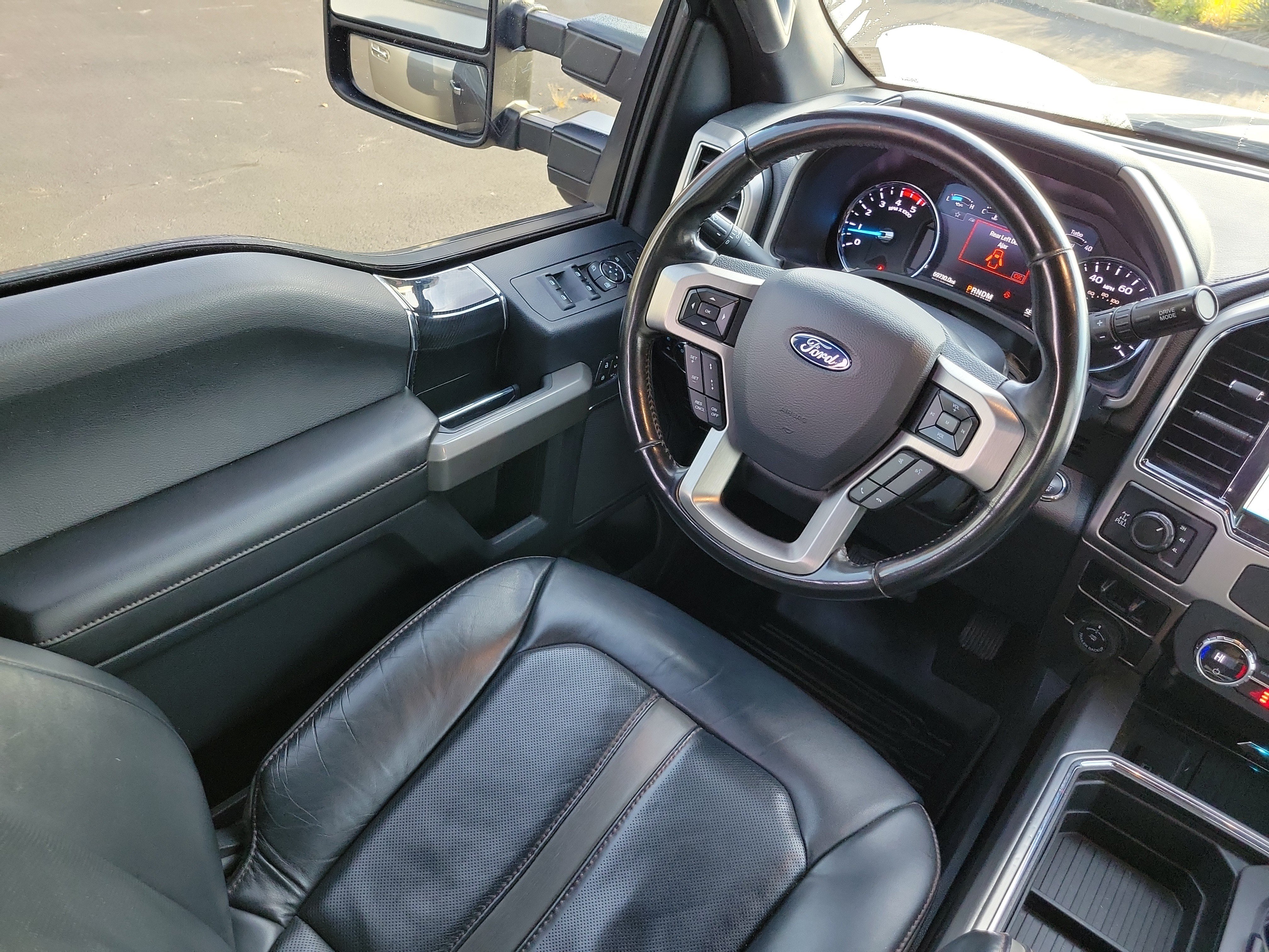 Used 2022 Ford F250 Platinum AWD/4WD image 17