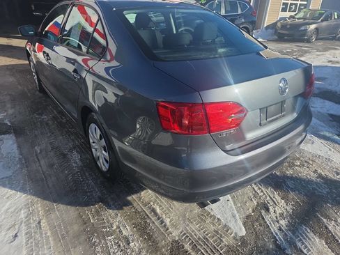 Used 2014 Volkswagen Jetta S image 5